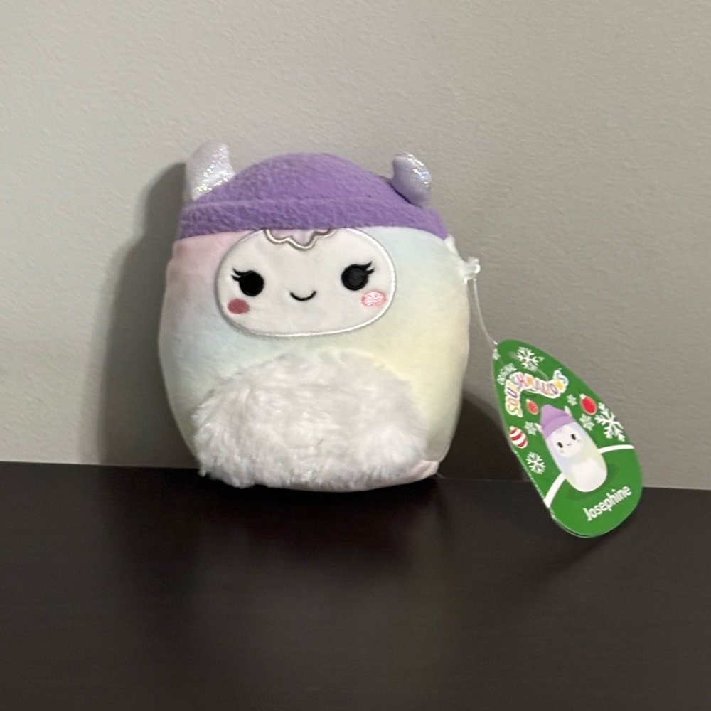 RARE VHTF 2024 Josephine the Yeti 5” Squishmallow